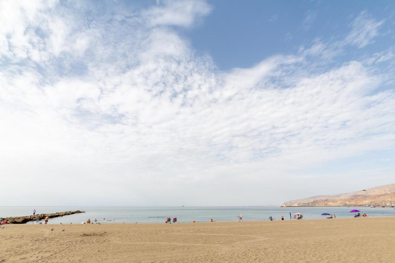 Almeriasuite Beach&Sun Экстерьер фото